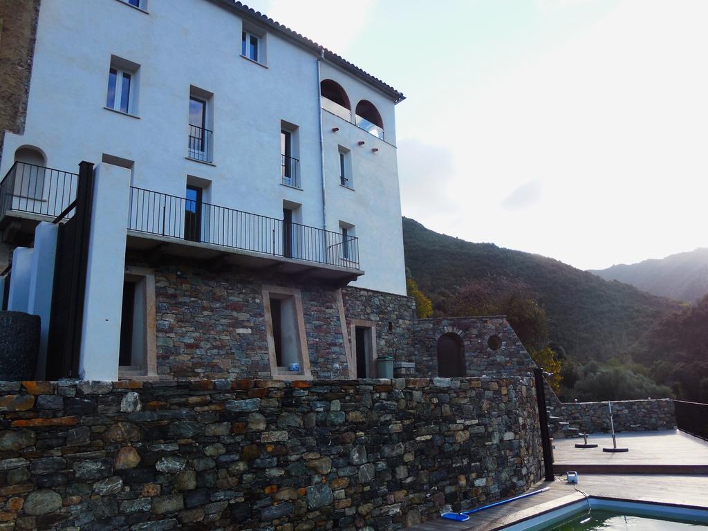 Saint Christophe Omessa Luaran gambar